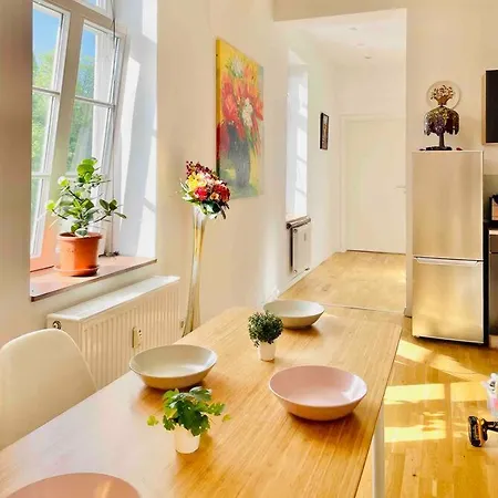 Castle View Living 1 - Best Apartment In Weilburg Exterior foto