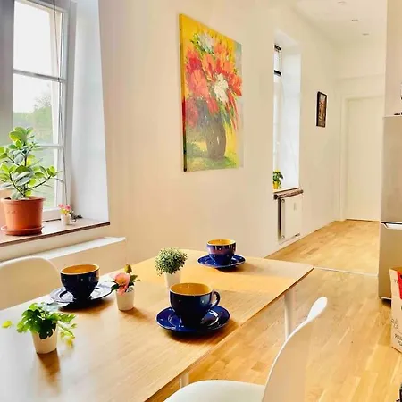 Castle View Living 1 - Best Apartment In Weilburg Exterior foto